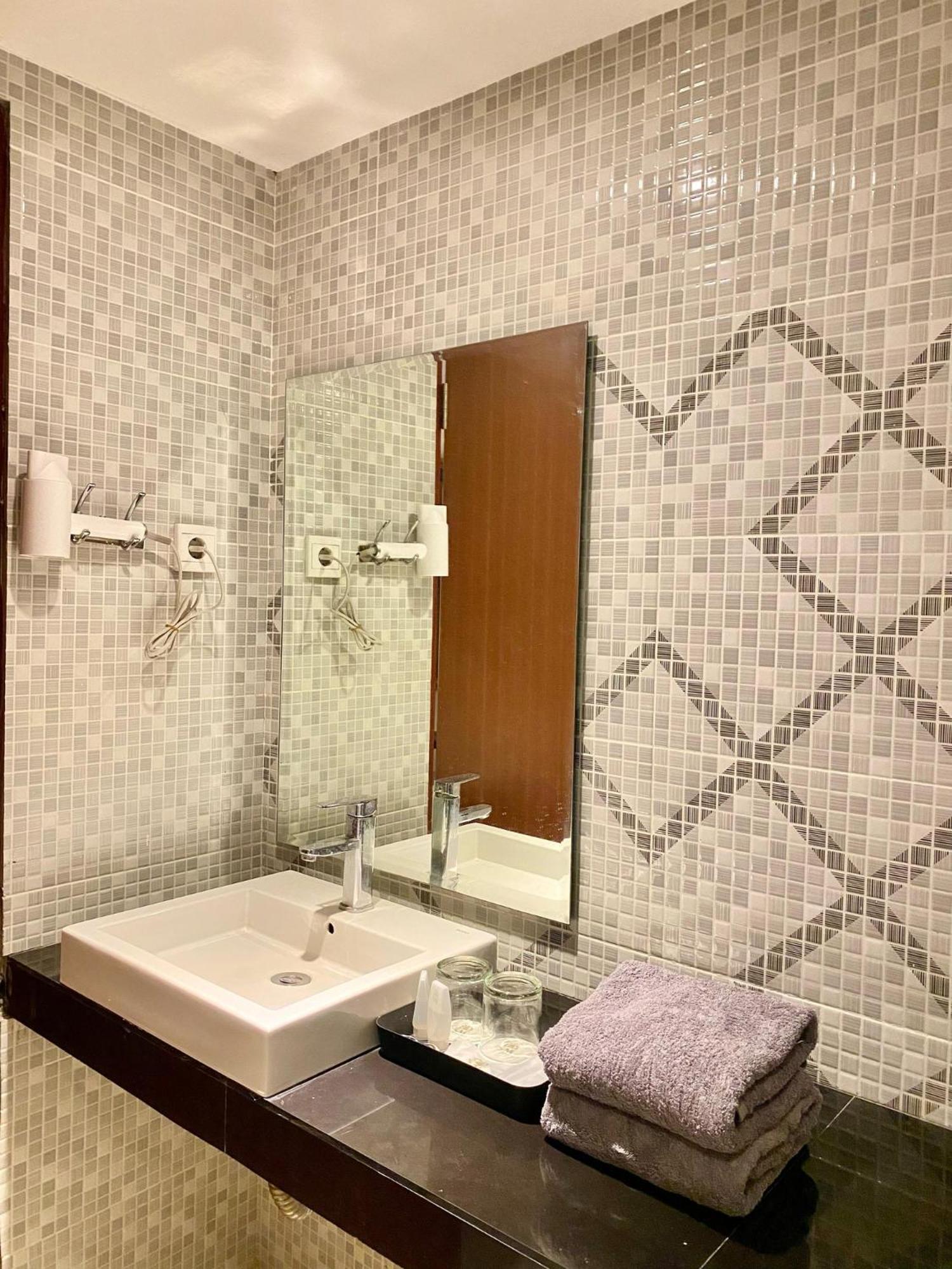 Sm Tower Hotel And Convention Berau Tanjung Redep Exteriör bild