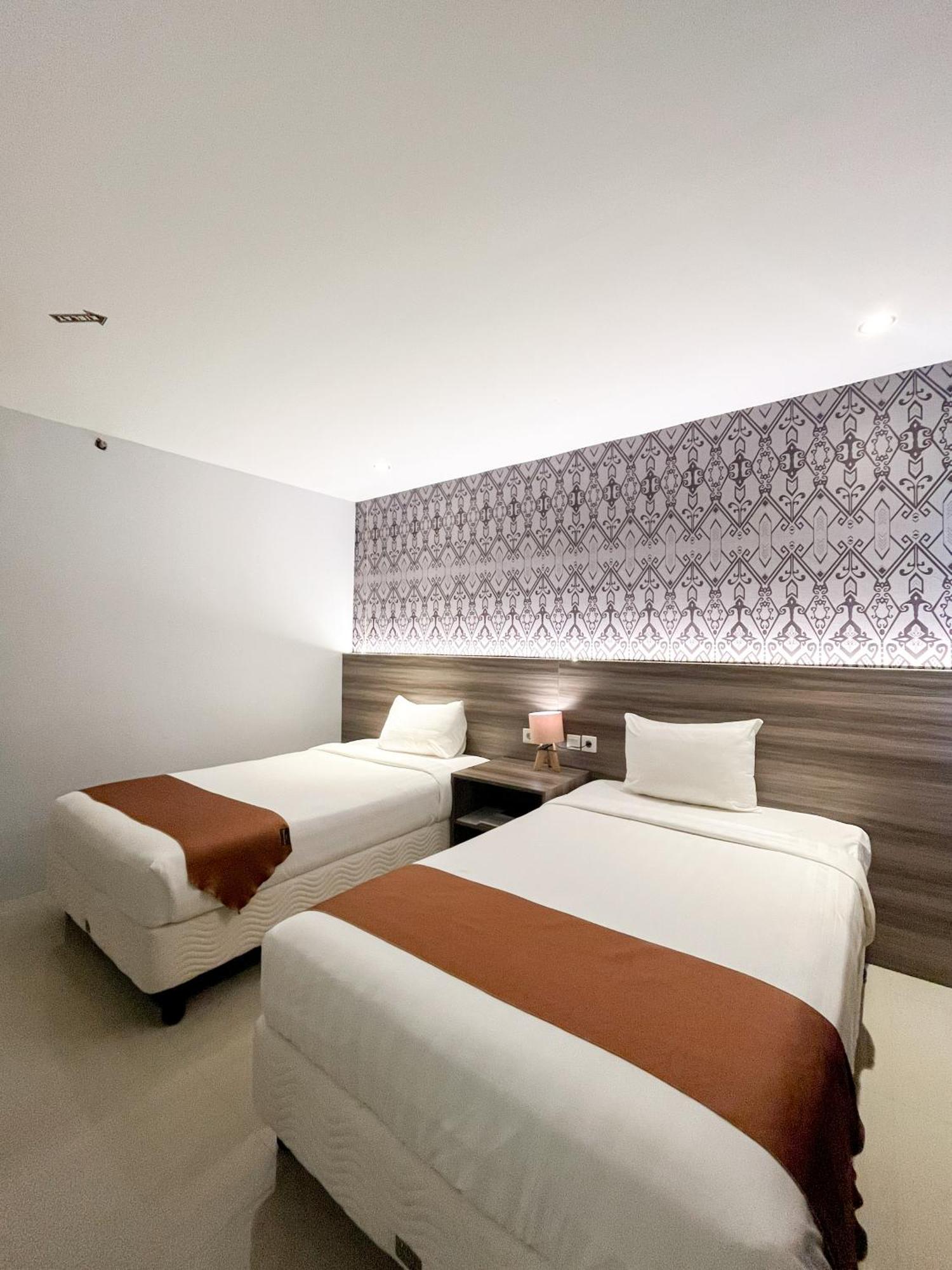 Sm Tower Hotel And Convention Berau Tanjung Redep Exteriör bild